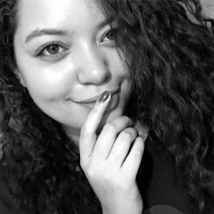 Meet your Posher, Beatriz